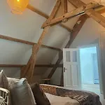 African Cosy Suite